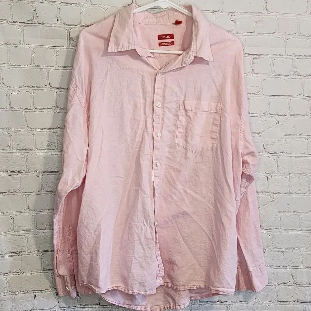 Men's Izod button down longsleeve shirt, size XL
